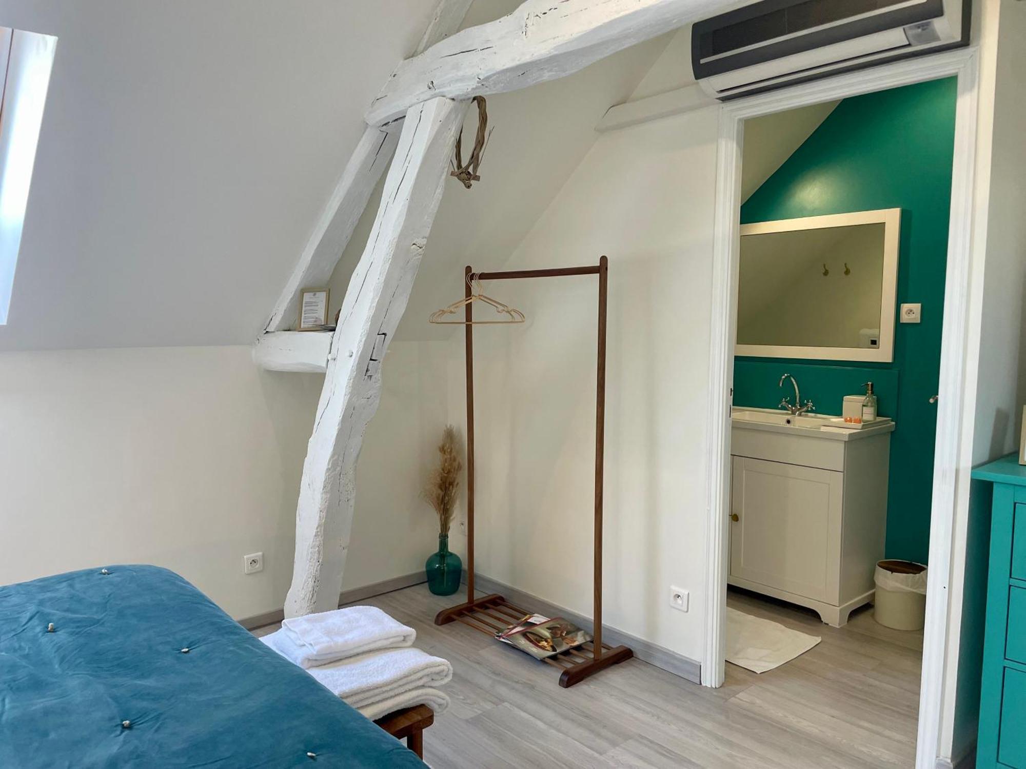Villa De La Croix - Maison D'Hotes A 4 Minutes De L'A26 Avec Parking Villechétif 외부 사진